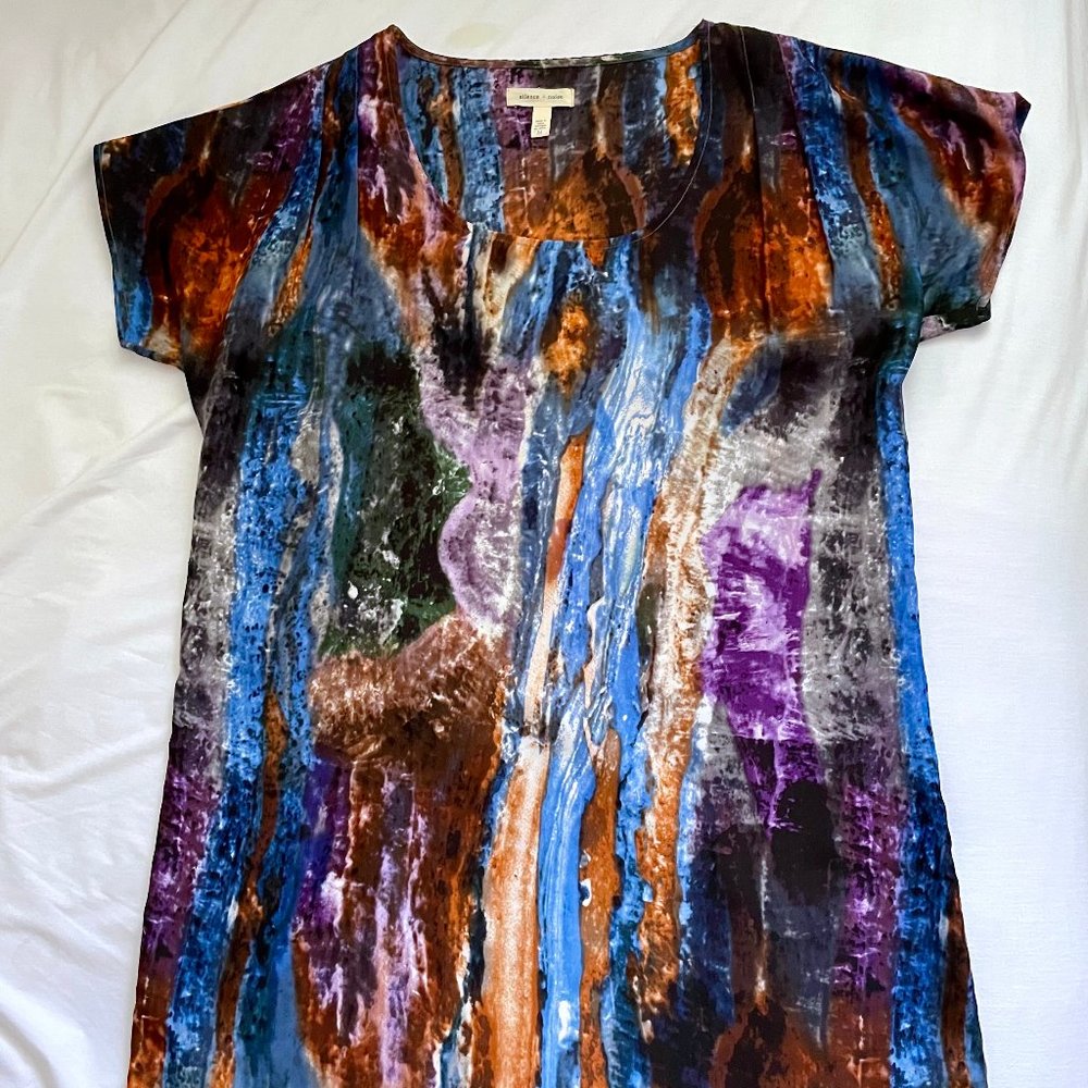 silence + noise marble satin t-shirt dress